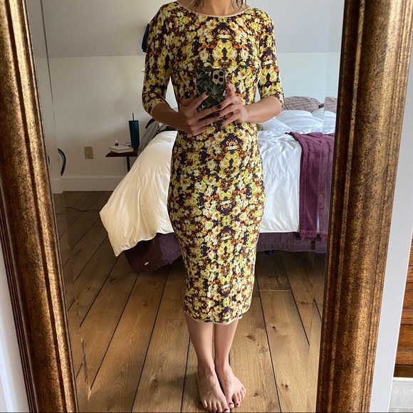 Multi Color Pencil Dress with Sleeves - Picture 4 of 4